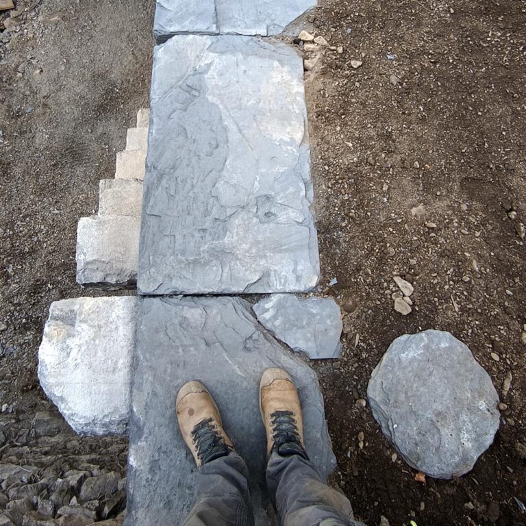 Couronnement en labasses épaisses | Gèdre (65)